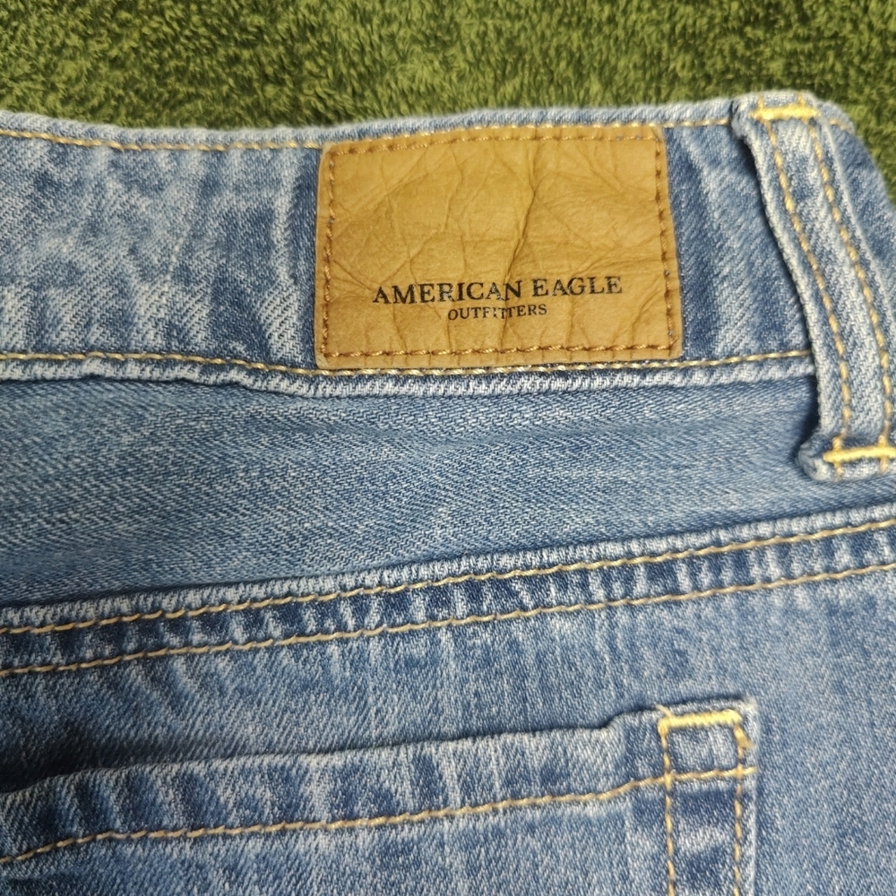American Eagle Tomgirl Shortie Blue Denim Short Womens Size 0 © - Picture 6 of 12